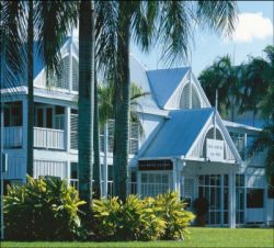 Cairns - The Hotel Cairns, Cairns